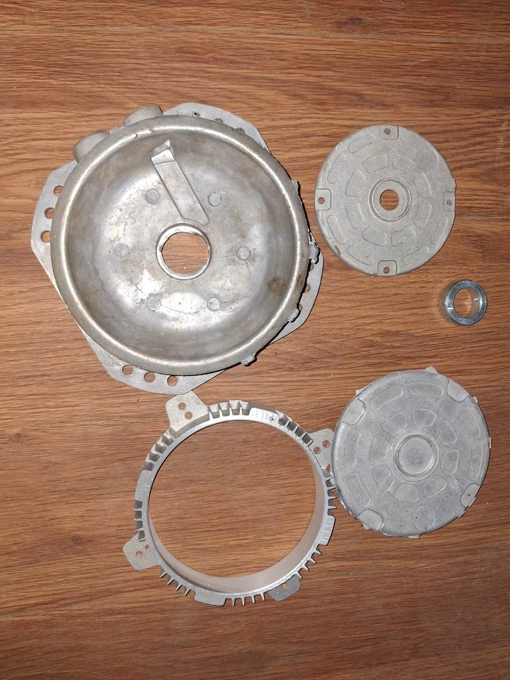 Aluminium die-cast components machined on CNC