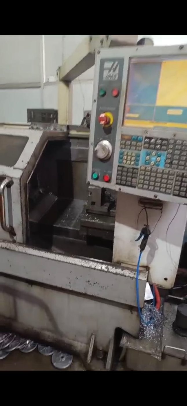 Second CNC lathe with Haas control