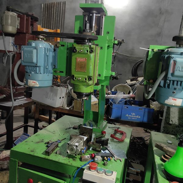 Pneumatic drilling station