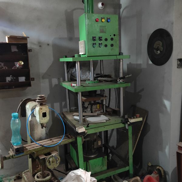 hydraulic press spm four pillar