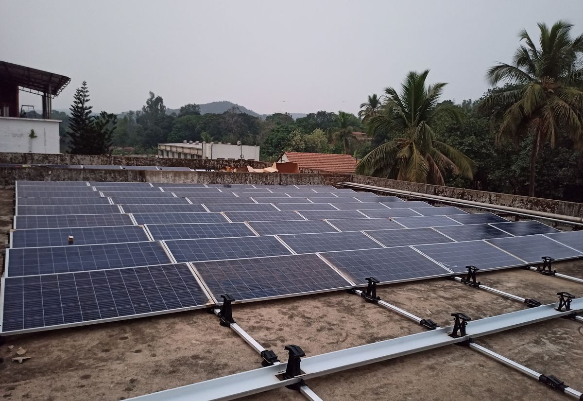 Industrial rooftop solar